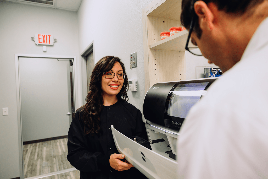 Dental mentorship is crucial for new dentists just getting started in their careers. At CDP, we take mentorship seriously.